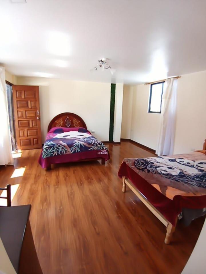 Hostal Atlantis Quito Exteriör bild